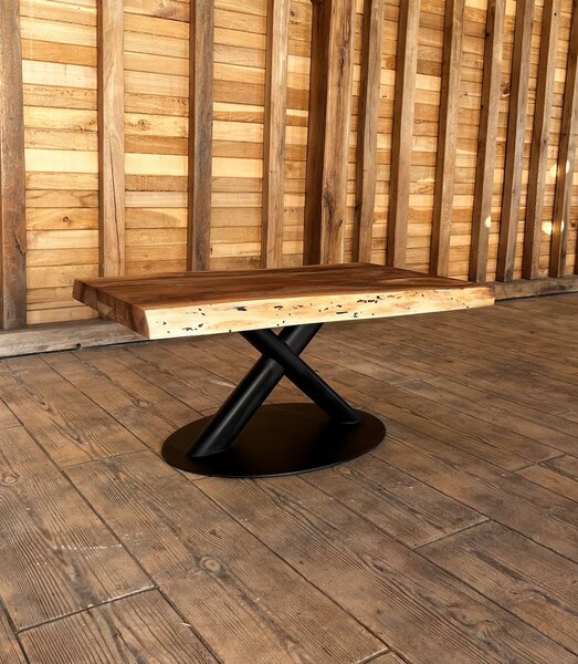 Măsuță cafea nuc cu inserții de rășină neagră - 101x60x5cm