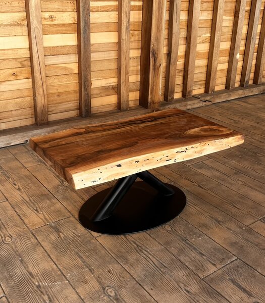 Măsuță cafea nuc cu inserții de rășină neagră - 101x60x5cm