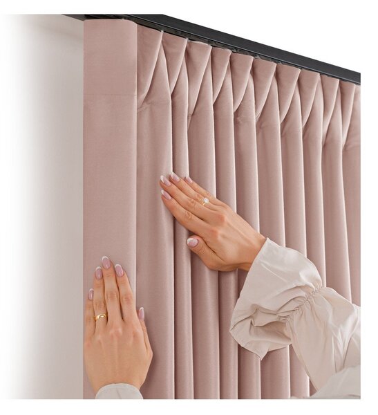 Draperie roz-deschis dimout (semi-opacă) din catifea 140x225 cm Velto – Filumi