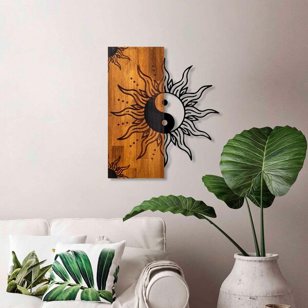 Decoratiune de perete lemn Yin Yang, Nuc, 50x58 cm