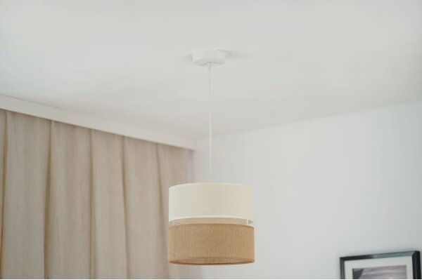 Brilagi - Candelabru pe cablu ROYAL YUTE 1xE27/15W/230V pr. 25 cm bej/crem