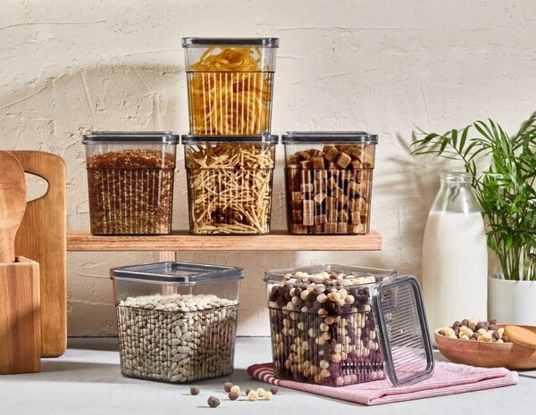 Set de 6 cutii pentru depozitarea alimentelor
