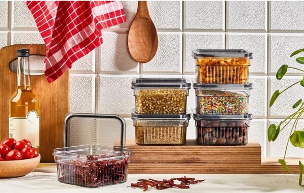 Set de 6 cutii pentru depozitarea alimentelor