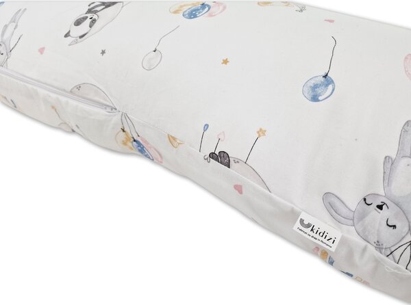 Perna pentru dormit lateral cu husa din bumbac detasabila 145x45 cm Kidizi Sweet Dreams