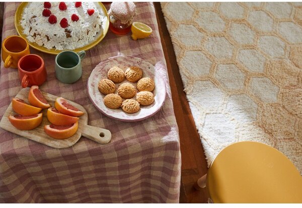 Covor galben ocru lavabil/țesut manual din bumbac 140x200 cm Sweet Honey – Lorena Canals