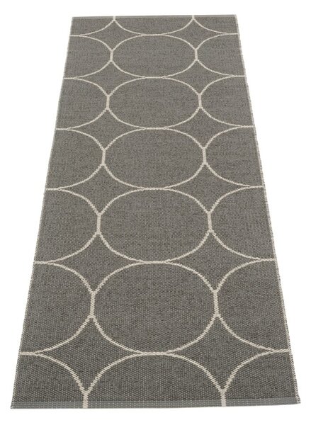 Covor tip traversă pentru interior și exterior gri închis 70x200 cm Boo Charcoal Linen – Pappelina