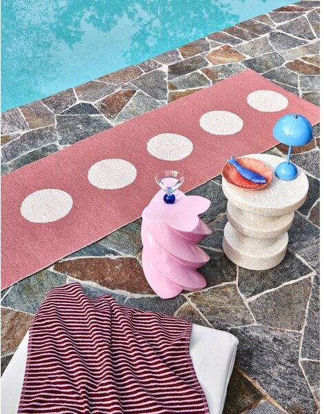 Covor tip traversă pentru interior și exterior roșu deschis 70x280 cm Vera Pop Blush – Pappelina
