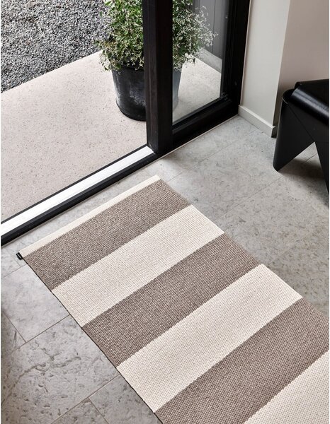 Covor tip traversă pentru interior și exterior bej/crem 70x150 cm Bob Mud Vanilla – Pappelina