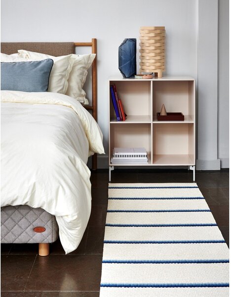 Covor tip traversă pentru interior și exterior albastru/crem 70x180 cm Olle Blue Vanilla – Pappelina
