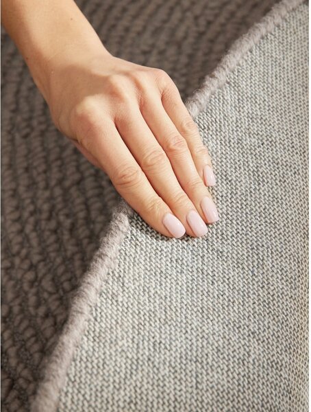 Covor taupe țesut manual rotund din lână ø 120 cm Calmio – Hanse Home
