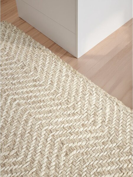 Covor tip traversă crem-fildeș țesut manual din amestesc de lână 80x200 cm Majoli – Elle Decoration