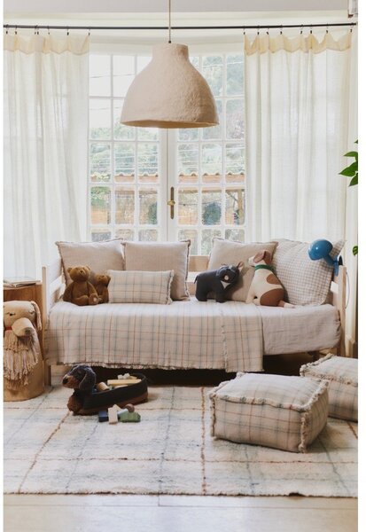 Covor crem-verde salvie lavabil, țesut manual din bumbac 140x190 cm Tartan Blue Sage – Lorena Canals