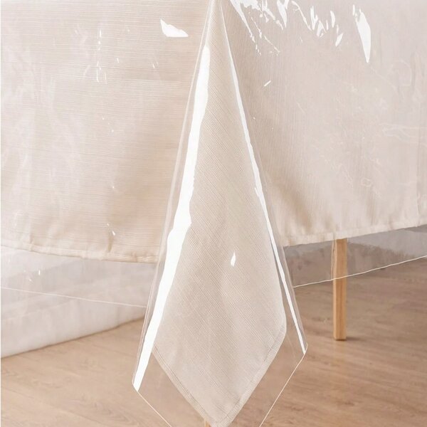 Fata de masa transparenta Pufo Simple, 140 x 250 cm, protectie eleganta si practica pentru masa