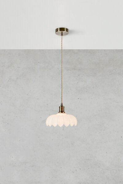 Markslöjd Kurage lampă suspendată 1x40 W alb-alamă 108857