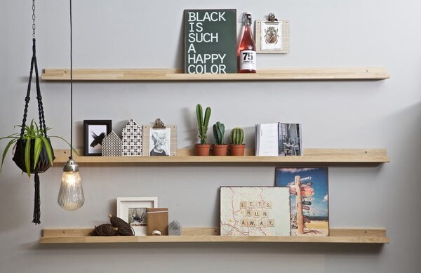 Raft în culoare naturală pentru fotografii din lemn masiv de stejar 170 cm Photoframe – vtwonen