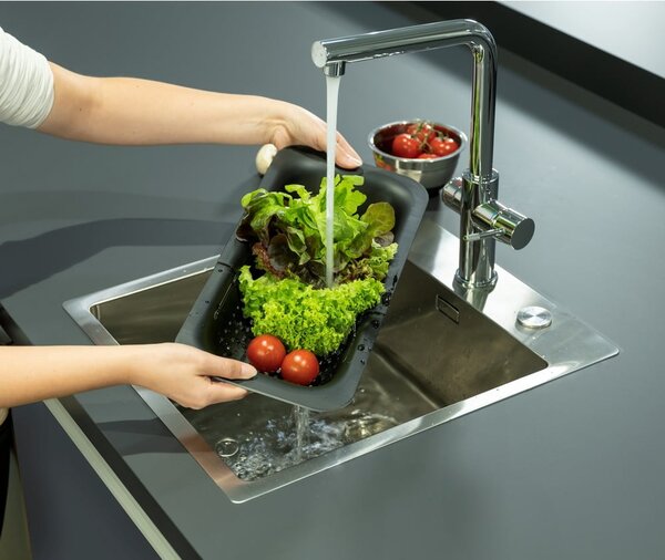 Strecurătoare din plastic Black Outdoor Kitchen Sivo – Wenko