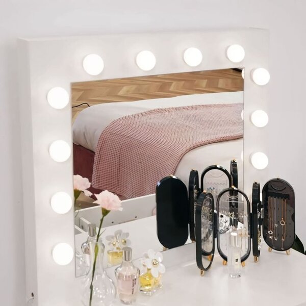 Masă cosmetică modernă mare cu iluminare