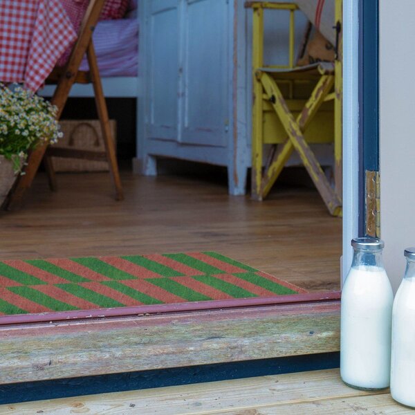 Covoraș de intrare din fibre de nucă de cocos 40x60 cm Pink & Green Half Stripes – Artsy Doormats