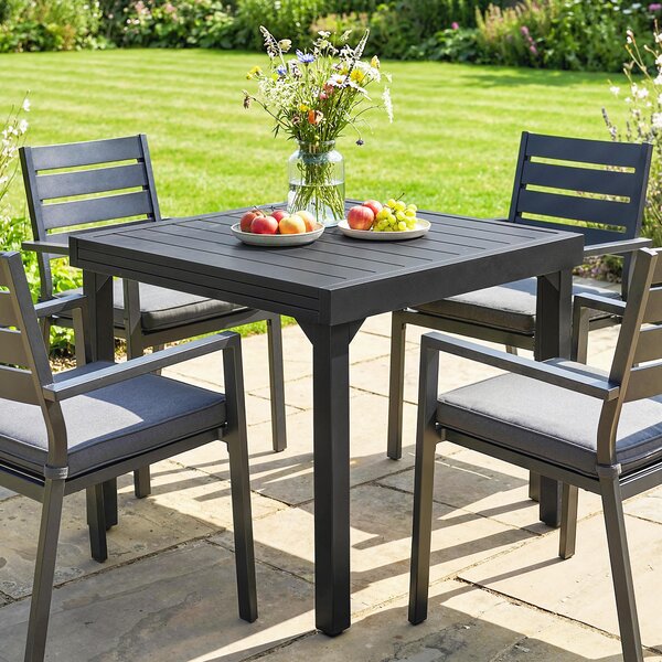 Outsunny Masă de Bucătărie Extensibilă pentru Terasă, 4-6 Persoane, 80-160 cm Masă Extensibilă din Aluminiu cu Blat din Lamele, Negru | Aosom Romania