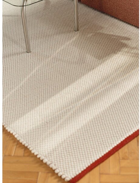 Covor tip traversă roșu/bej țesut manual din lână 80x170 cm Lenu – noo.ma