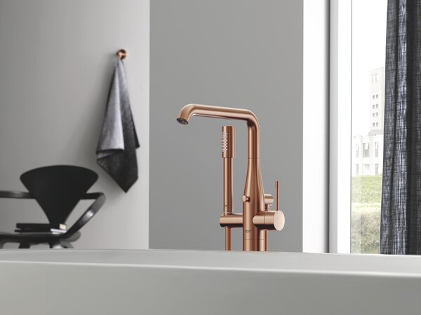 Grohe Essence baterie cadă-duș stativ Brushed Warm Sunset 23491DL1