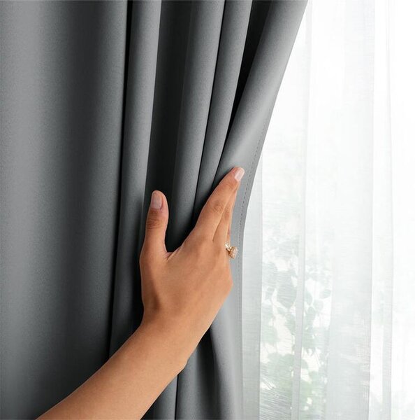 Draperie groasă blackout RESTILO argint 140 x 245 cm 1 buc