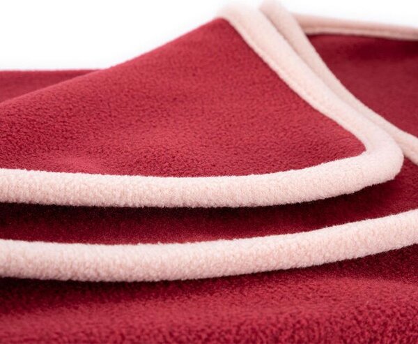 Pătură fleece culoarea vinului