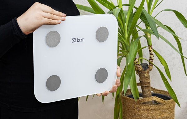 Cantar corporal Zilan ZLN9006 din sticla securizata, capacitate 3-180kg, Aplicatie OKOK, Display LED