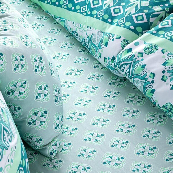 Set lenjerii de pat pentru familii HILDY, cu cearceafuri şi feţe pernuţe set 4 piese pentru un pat simplu
