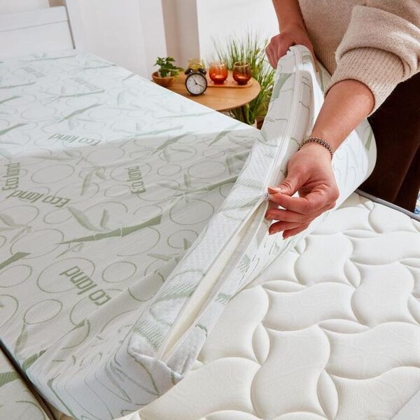 Saltea de protecţie cu spumă cu memorie BAMBOO Comfort 90 x 190 x 4 cm