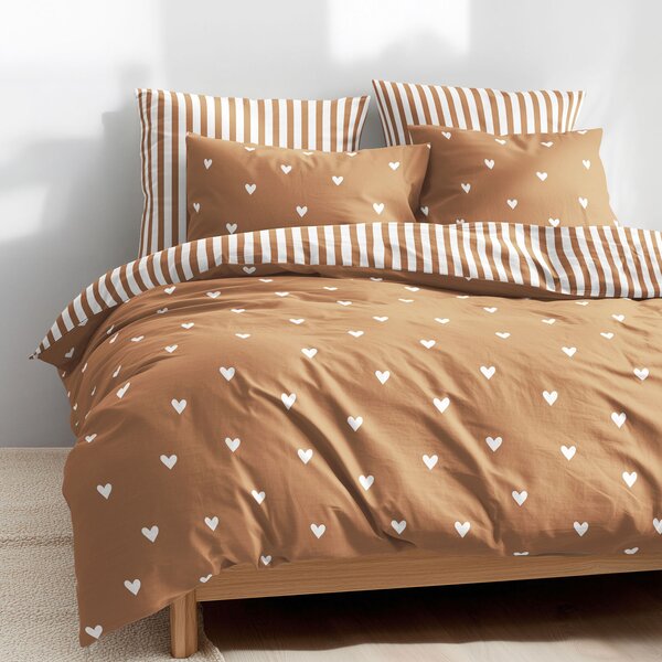Goldea lenjerie de pat din 100% bumbac - inimioare pe maro de toamnă cu dungi 140 x 200 și 50 x 70 cm