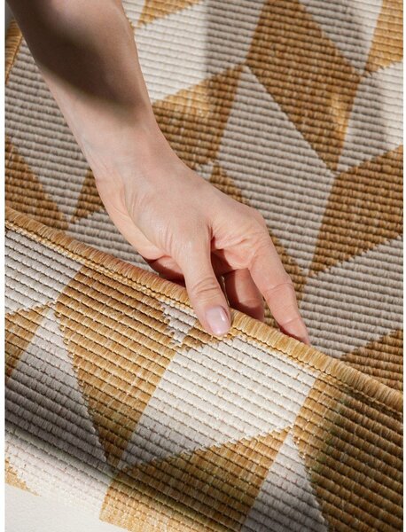 Covor tip traversă pentru interior și exterior galben ocru/crem 80x200 cm Haringey Terrick – Ted Baker