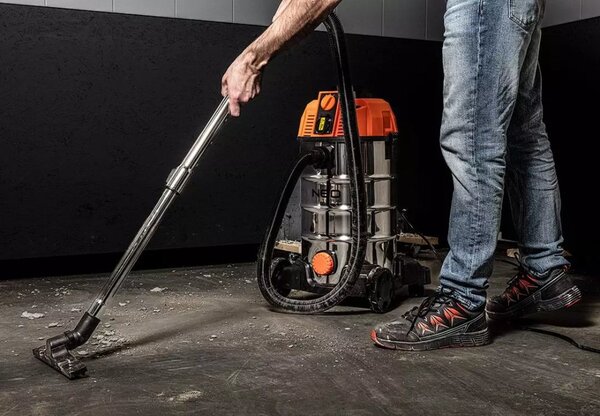 Aspirator industrial umed și uscat 1600 W, 35 l