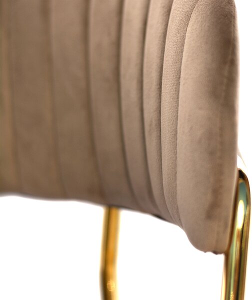 Scaun din velur Glamour VELVET cu picioare aurii - cappuccino