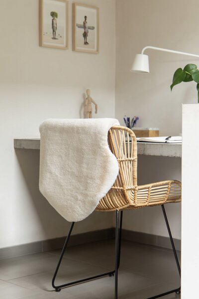 Covor Blanita Living Dormitor, Soft LOP 050, Crem, Shapes 50 x 80