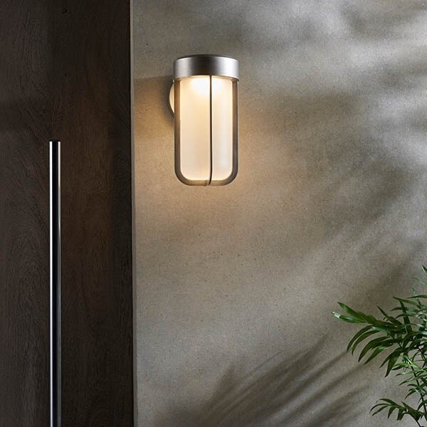Endon 94990 - Aplica de baie LED, 8 W, 230 V, IP44, 2700 K, crom mat