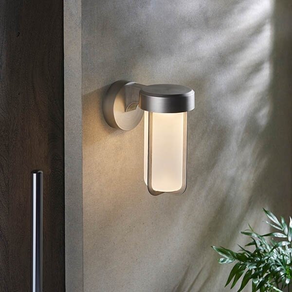 Endon 94990 - Aplica de baie LED, 8 W, 230 V, IP44, 2700 K, crom mat
