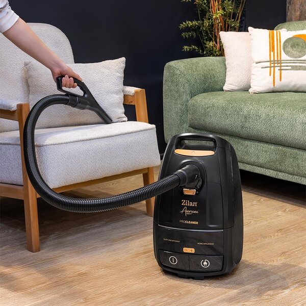 Aspirator cu sac Aurum Zilan ZLN4500, Putere 2400W, Capacitate 5L, Motor din cupru, Furtun pivotant 360 , Telecomanda, Afisaj digital