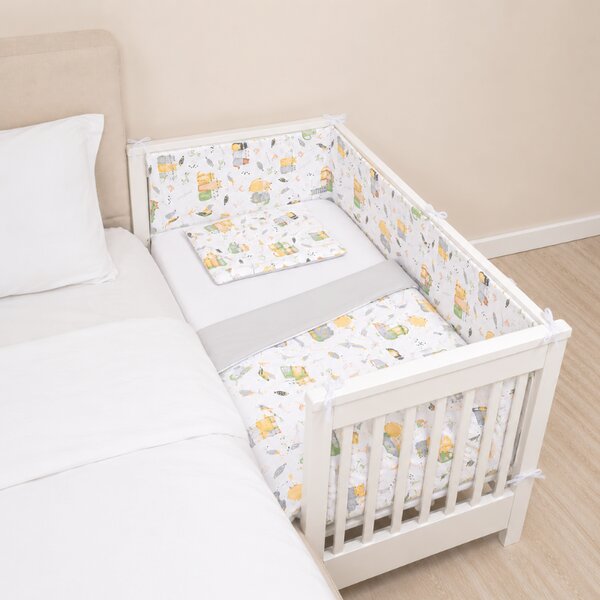 Lenjerie patut bebe co-sleeper lipit de patul parintilor 120x60 cm Kidizi Wiskers, include aparatori matlasate pe toate lateralele, perna cu husa detasabila, paturica si cearceaf cu elastic