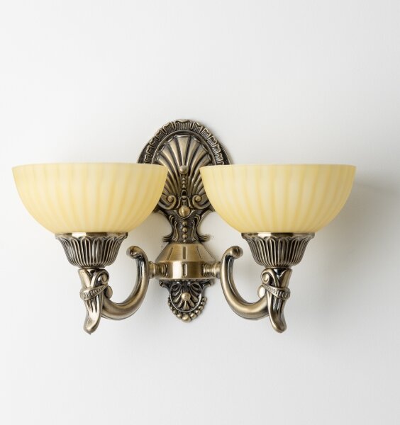 Lampă de perete Brilagi CLASSIC 2xE27/60W/230V alamă