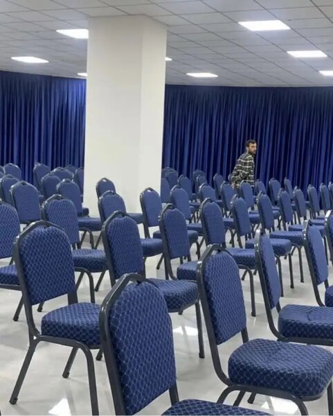 Scaun evenimente Hilton,Albastru