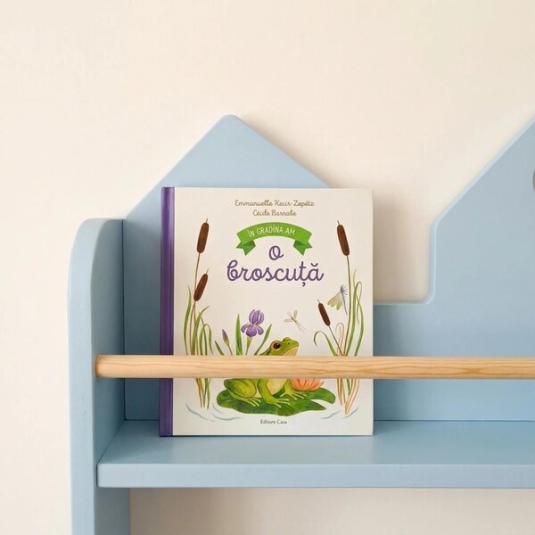 Bibliotecă perete Montessori MININEST