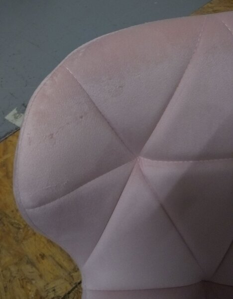 Reducere Scaun de birou roz AVOLA VELVET II. calitate