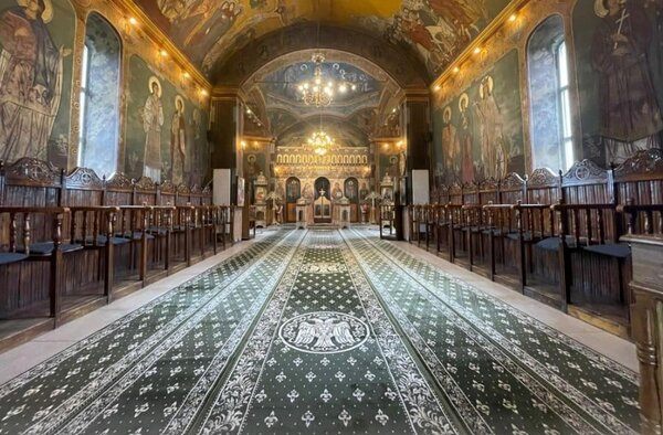 Model Bisericesc 15033 310, Traversa Latime 150 cm, Verde Verde, 150 x 300