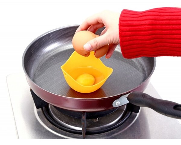 Set recipiente fierbere oua, 4buc, silicon, 56g, 9 x 6,5cm, multicolor
