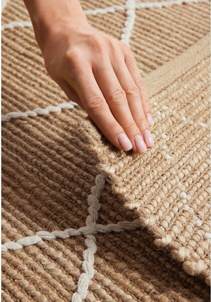 Covor tip traversă în culoare naturală țesut manual din iută 80x200 cm Kunu – Hanse Home