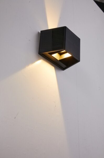 Immax 08489L - Lampă solară LED de perete cu senzor LED/2W/5V IP54