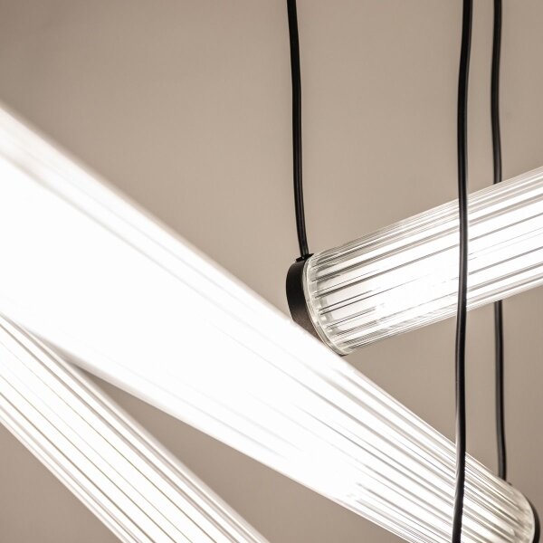 Zuma Line 1238 - Lustră suspendată LED dimabilă pe cablu COMO LED/64W/230V 2700-6500K, neagră, cu telecomandă