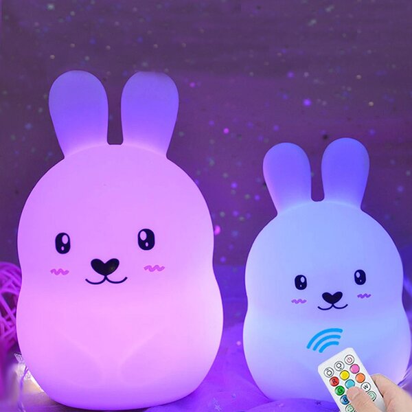 Lampa de veghe iepuras, 10 moduri iluminare, 9 culori diferite, telecomanda inclusa, intrare USB, 0,5W, 15x11x11 cm, silicon alb