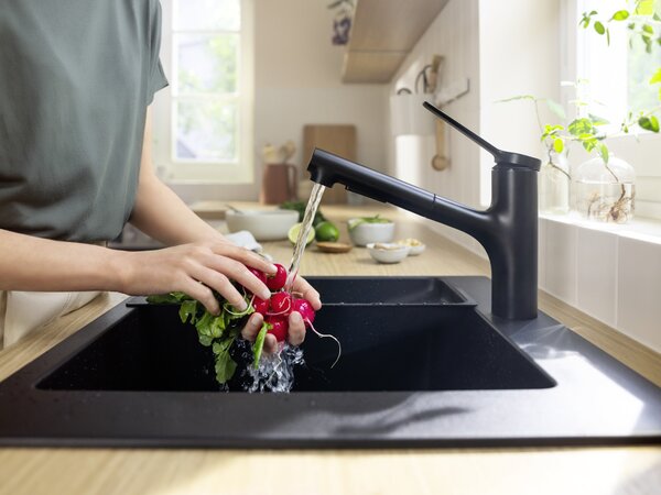 Hansgrohe Zesis M33 baterie bucătărie pe picior negru 74800670